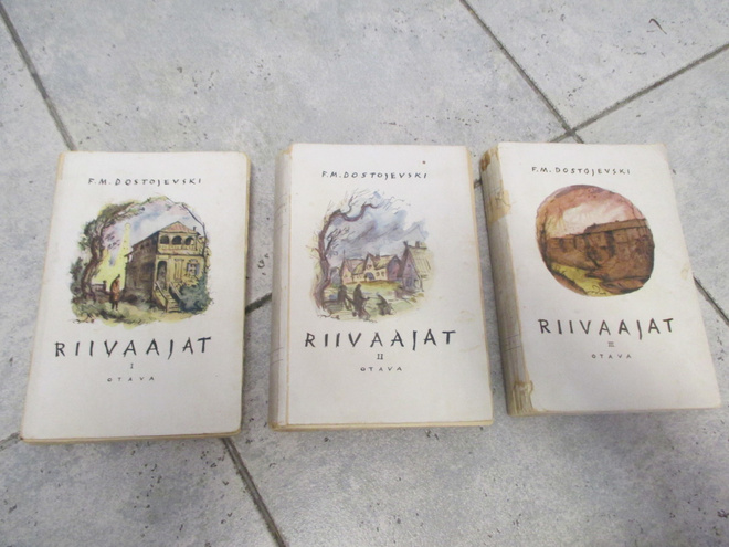 Dostojevski: Riivaajat 1-3 (1. painos, v 1928