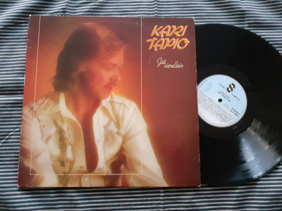 KARI TAPIO Jää Vierellein Lp