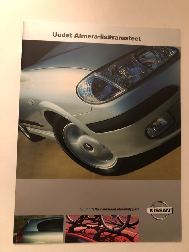 Myyntiesite - Nissan Almera  lisävarusteet - 2000