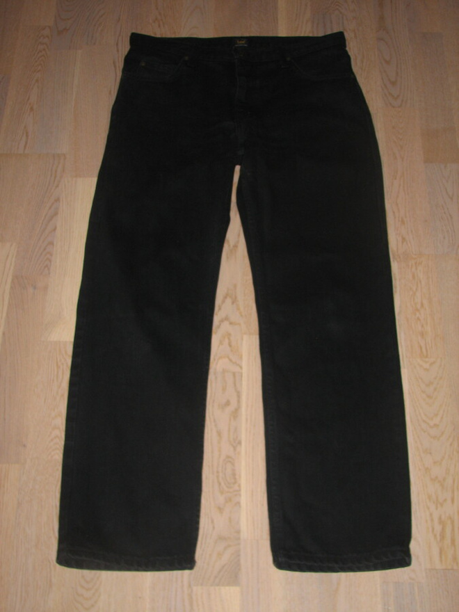 LEE 33/30 FARKUT