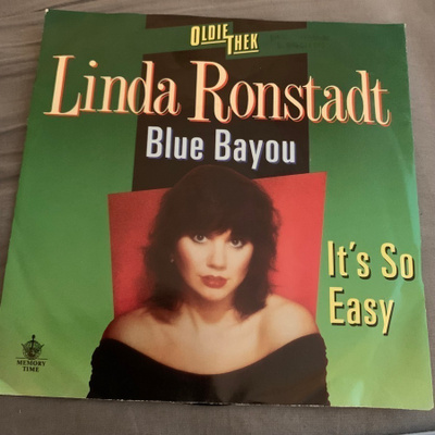 LINDA RONSTADT: Blue Bayou * It’s So Easy * EUR 1989