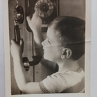 Pikkuherra soittamassa puhelimella, mv pk, p. 1936 (?) - pikkukuva 1