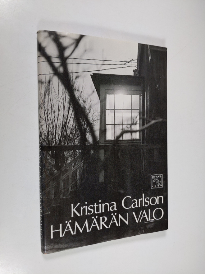 Kristina Carlson : Hämärän valo : runoja