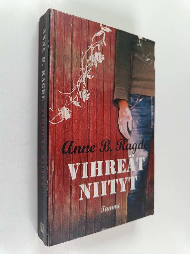 Anne B. Ragde : Vihreät niityt