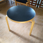 Artek Aalto pöytä pyöreä - pikkukuva 1
