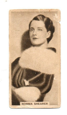Filmitaiteilijoita savukerasioista n:o 1 NORMA SHEARER