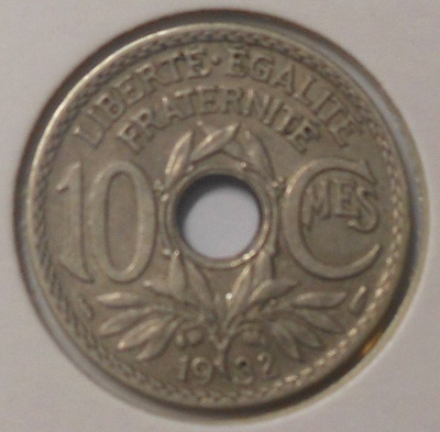 France. 10 centimes 1932.
