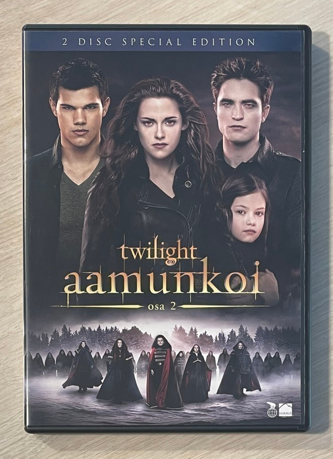 Twilight - Aamunkoi, osa 2 (2012) 2DVD (UUSI)