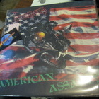 VENOM - AMERICAN ASSAULT EX+/EX+ 12'' MAXI-SINGLE - pikkukuva 1