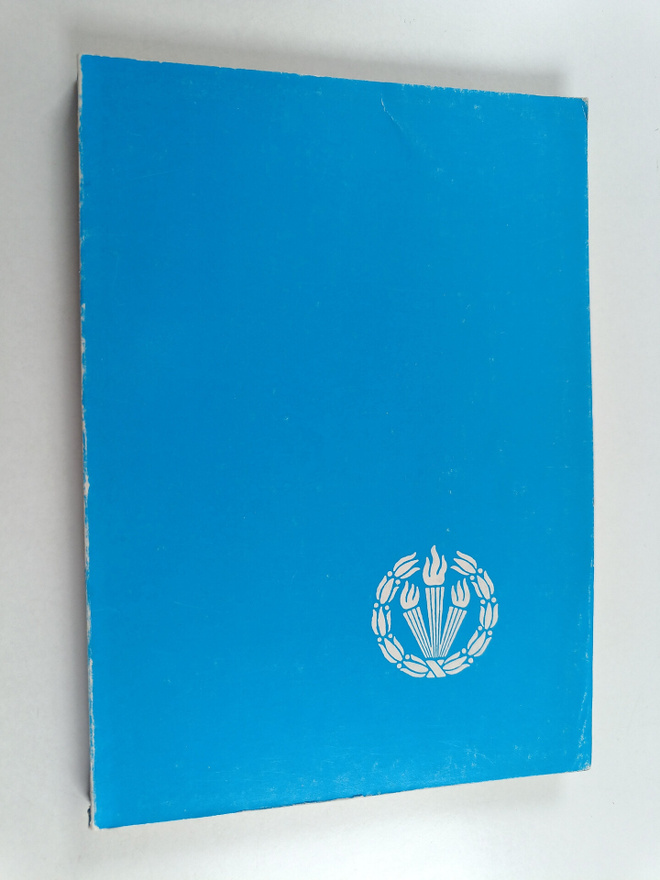 Erkki Nivarpää : Jyväskylän opettajayhdistys 1944-1974 (t...