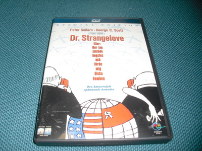 DR. STRANGELOVE (Stanley Kubrick -ohjaus) EGMONT***