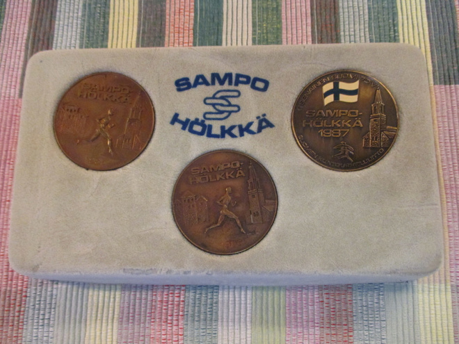 Sampo Hölkkä mitaleita 3 kpl 1985,1986 ja 1987.