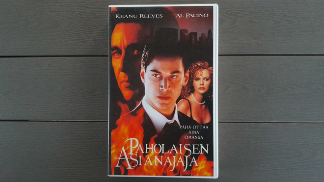 VHS: Paholaisen Asianajaja (Keanu Reeves, Al Pacino 1997)