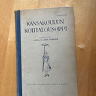 Kansakoulun kotitalousoppi kolmas painos vuodelta 1934 - pikkukuva 1