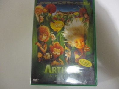 DVD ARTHUR JA MINIMOIT