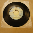 Päivi – Liljankukka / Johnny 7" orig 1977 Disco Iskelmä uusi - pikkukuva 2