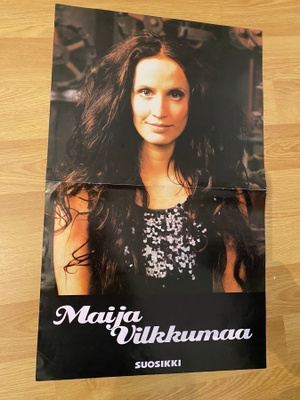 Maija Vilkkumaa juliste