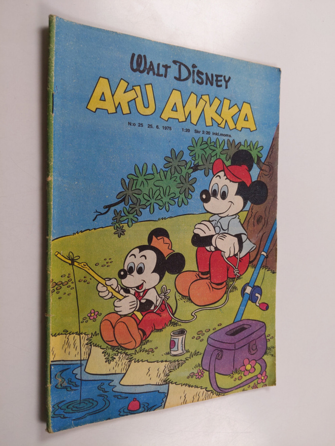 Walt Disney : Aku Ankka 25/1975