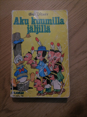 Aku Ankan Taskukirja 36: Aku kuumilla jäljillä