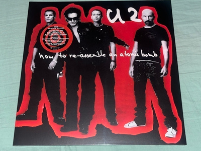 U2 - HOW TO RE-ASSEMBLE AN ATOMIC BOMB - LP - UUSI