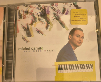 MICHEL CAMILO CEEDEET 3 kpl
