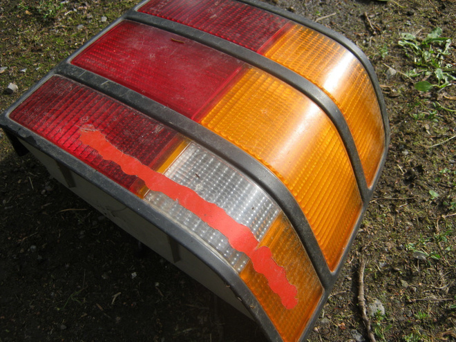 Ford Scorpio oikea takavalo