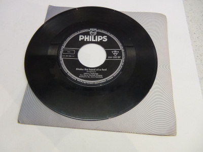 JOHNNY HALLYDAY 7´HOLD BACK THE SUN,SHAKE THE HAND OF A ....