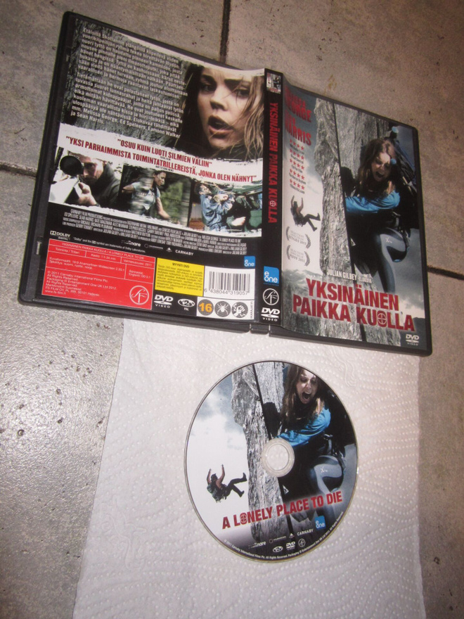 YKSINÄINEN PAIKKA KUOLLA -DVD