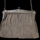 Iltalaukku ”Chain Bag”, Englanti, n. 1920-1930 - pikkukuva 1