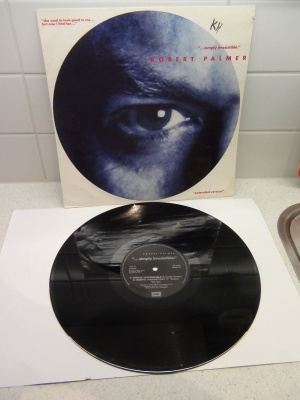 ROBERT  PALMER  MAXI SINKKU ...simply irresistible