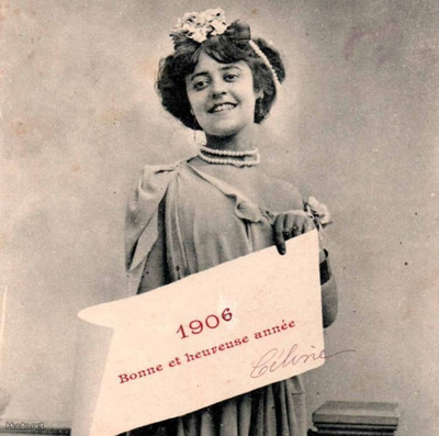 NAINEN / Hymyilevä nätti tyttö ja tervehdys. 1900-l.