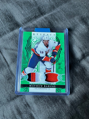 Barzal dual patch