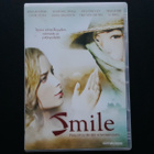DVD: Smile (Mika Boorem, Luoyong Wang 2005) - pikkukuva 1