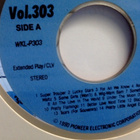 LASER KARAOKE :: PIONEER  LD-LEVYT [LASER DISC] :: Vol.303 - pikkukuva 3
