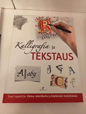 Kalligradia ja tekstaus