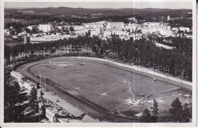 Jyväskylä. Urheilukenttä. Albin Aaltonen   ,e115