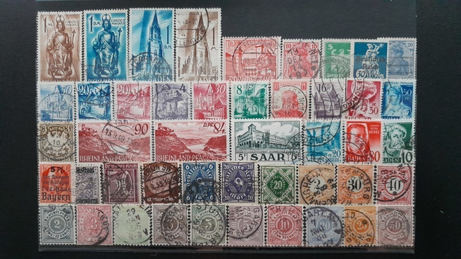 VANHAA SAKSA + ALUEET postimerkkejä o 46 kpl