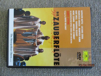W. A. Mozart DIE ZAUBERFLÖTE (DVD) TAIKAHUILU