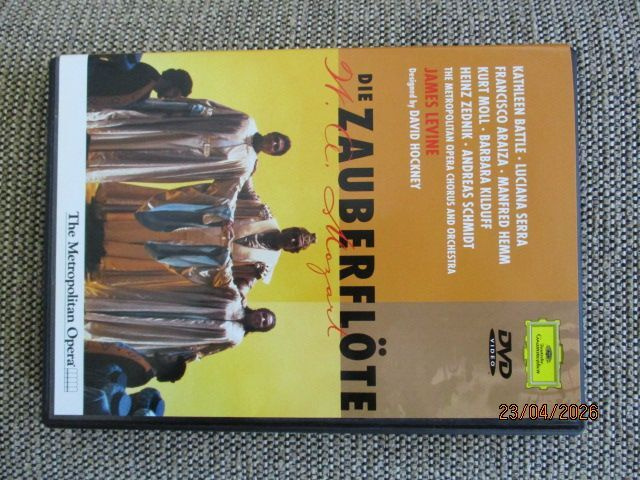 W. A. Mozart DIE ZAUBERFLÖTE (DVD) TAIKAHUILU