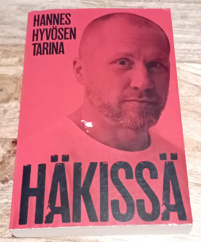 Marika Lehto - Häkissä