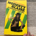 Peter O’Donnell: Modesty Blaise ja kuoleman esimaku. 1971. - pikkukuva 1