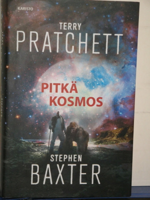 Terry Pratchett : PITKÄ KOSMOS