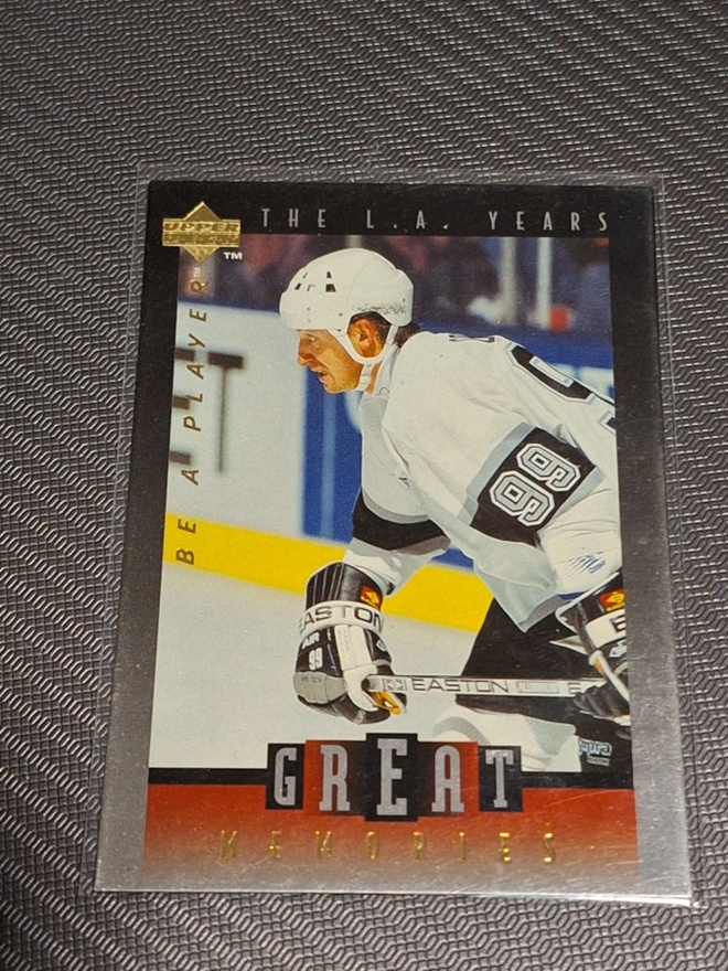 1996 Upper Deck Wayne Gretzky Great Memories GM07