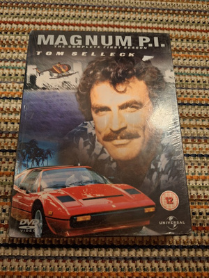 Magnum P.I. 1.Kausi (MUOVISSA)