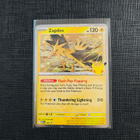 Pokemon 30th - Zapdos Cosmos Holo Black Star Promo - pikkukuva 1