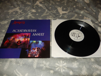 Venom - Scandinavian assault vinyyli