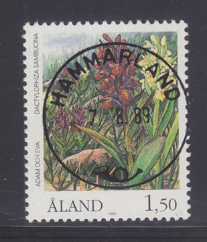 Åland 1989 1,5 mk merkki loistoleimaisena.