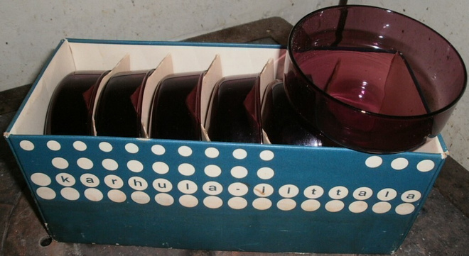 Käyttämättömät Karhula-Iittalan violetit kulhot
