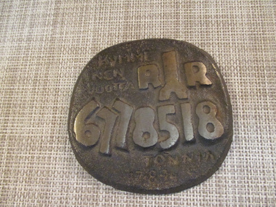 Rautaruukki 10 vuotta 17.8.74 6778518 tonnia mitali.
