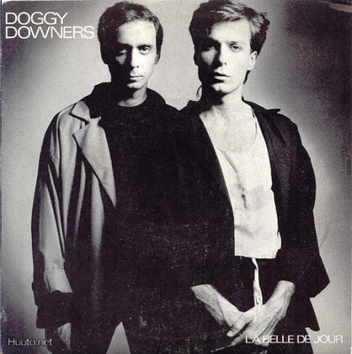 DOGGY DOWNERS :: LA BELLE DE JOUR/THE SECRET ::  VINYYLI  7"